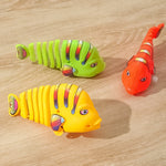 Clockwork Swinging Cartoon FishToys