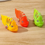 Clockwork Swinging Cartoon FishToys