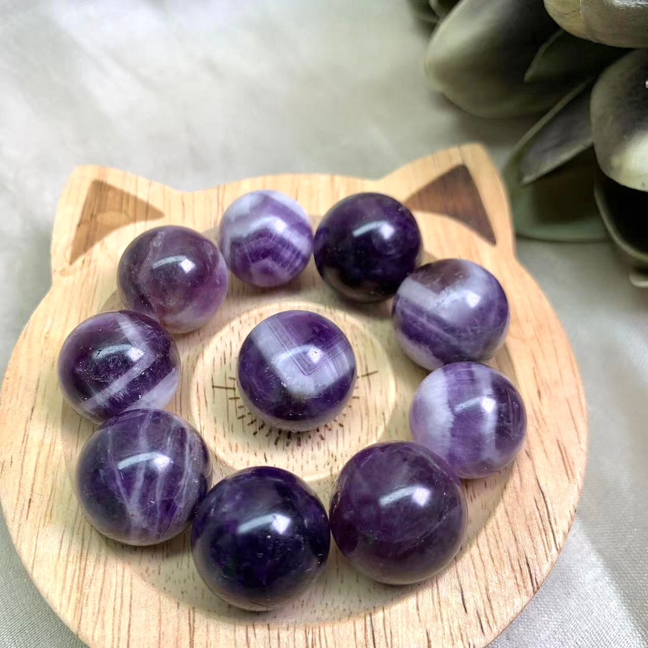 Dream Amethyst Sphere 20mm